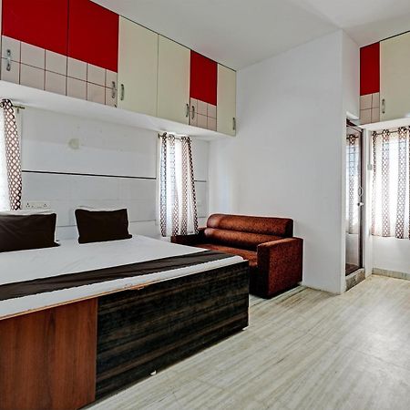 Oyo Flagship Ecr Goa Beach Resort Ченнаи Экстерьер фото